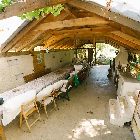 Herzegovina Boracko Jezero 코니츠