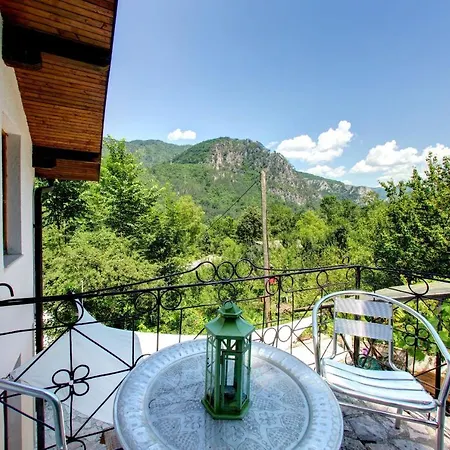Herzegovina Boracko Jezero * Konjic